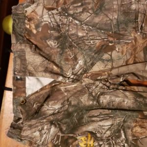 Realtree camo hunting pants